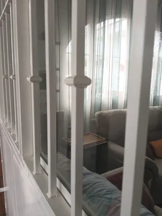 Puerta hierro y cristal 3 cierres