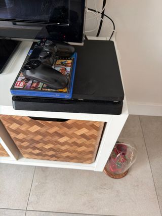 PS4 (Playstation 4) Negra