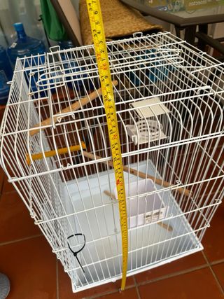 Jaula para pájaros (canarios, loros)