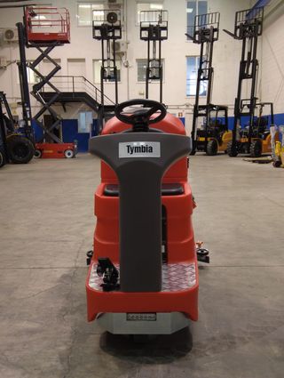 Fregadora Eléctrica Conductor Sentado 90L 560mm