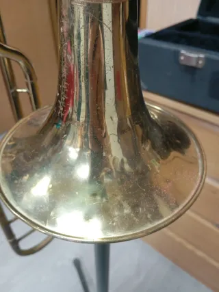 Trombón de pistones Bohland & Fuch