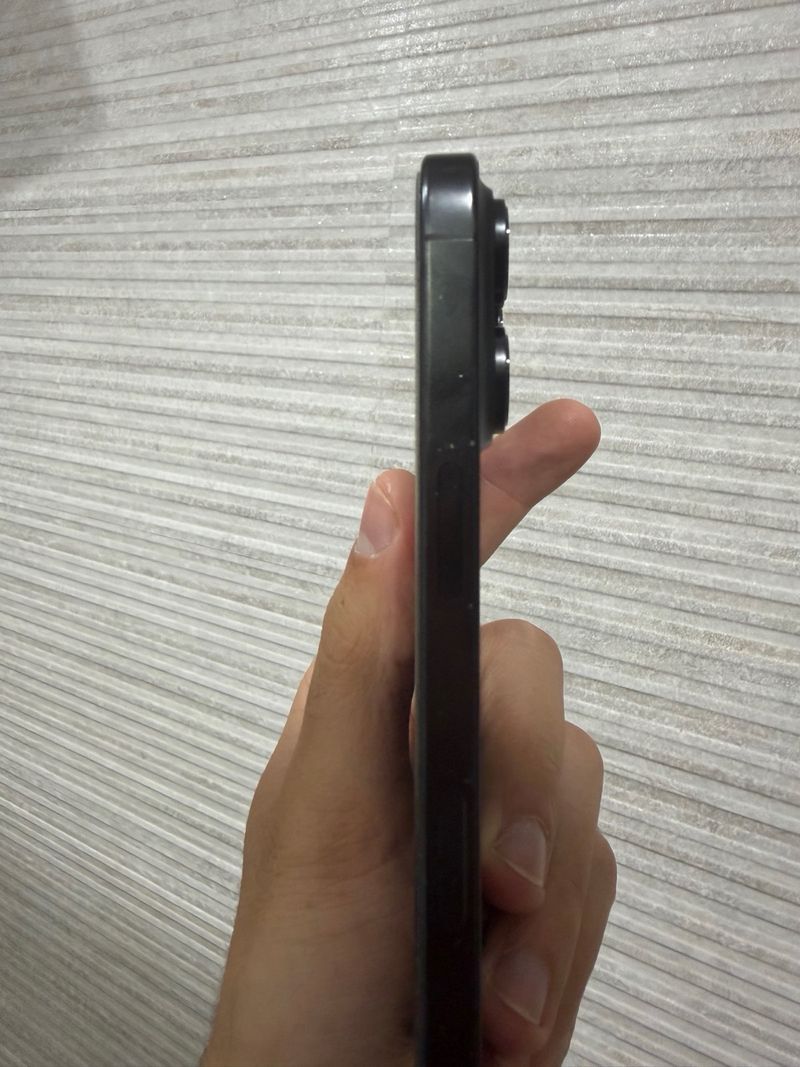 iPhone 16 Pro 256GB Negro 95% Salud afbeelding 5