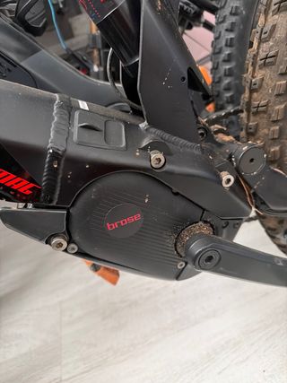 Bicicleta Eléctrica E-STREEM EVO AM3