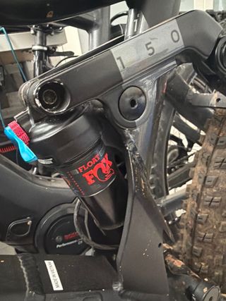 Bicicleta Eléctrica E-STREEM EVO AM3