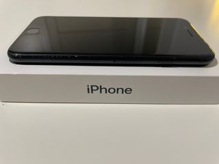 iPhone SE 2022 64GB