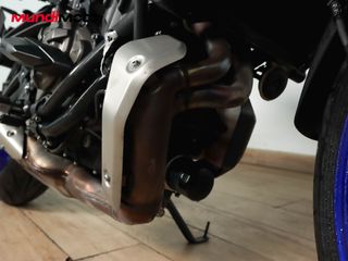 YAMAHA TRACER 7