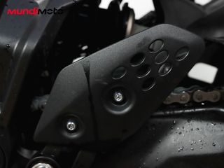 YAMAHA TRACER 7