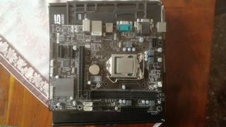 Placa Base Gigabyte GA-H81M-D2V