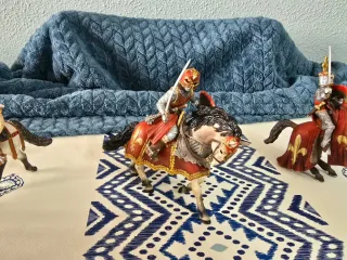 Lote Caballeros Papo/Schleich 10cm