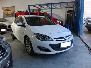 Opel Astra 2013