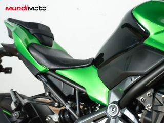 KAWASAKI Z 900
