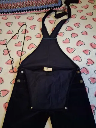 Peto de pana acampanado negro