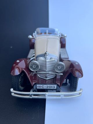 Burago Mercedes Benz SSK 1/18
