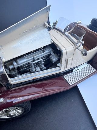 Burago Mercedes Benz SSK 1/18