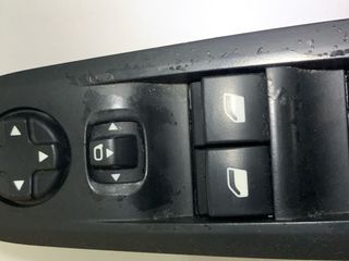 Botonera Elevalunas Peugeot 308 T9 98248414ZD