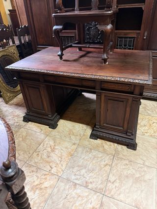 Escritorio y Silla de Despacho Completo