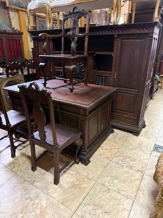 Escritorio y Silla de Despacho Completo