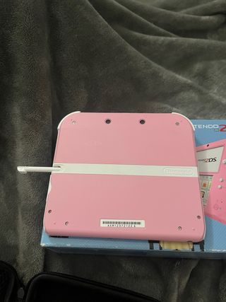 Nintendo 2DS Rosa precio negociable
