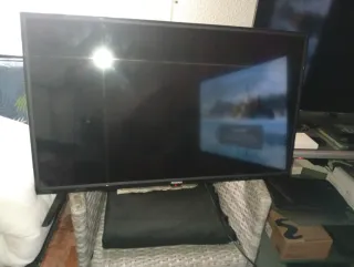 SOLO ESTOS DIAS!!SMART TV MAGNA LED32H537B