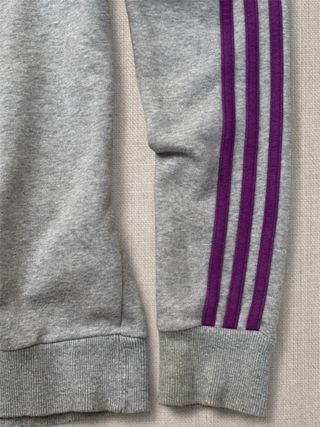 Jersey Adidas Mujer Gris y Morado Talla S