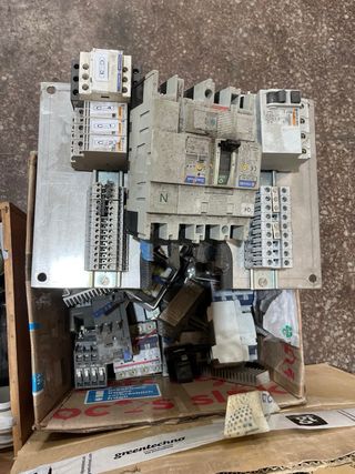 Material eléctrico industrial