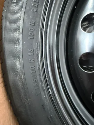 Rueda de repuesto Uniroyal 135/70 R16