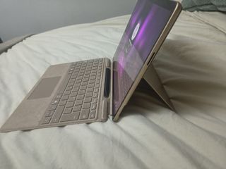 Microsoft Surface Pro Copilot+ PC + Lápiz