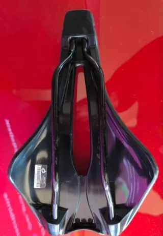 Sillín Prologo dimensión NDR 143 negro antracita.