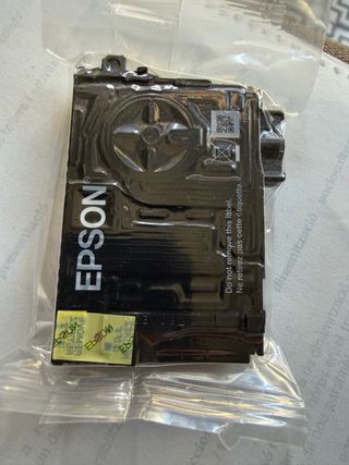 Tintas impresora, 3 Epson T0614, 1 T0613 ,1 18XL