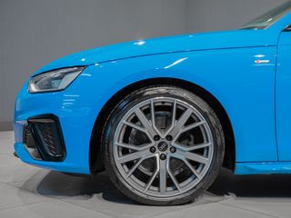 Audi A4 Avant 35 TDI Black Line S-Tronic