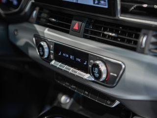 Audi A4 Avant 35 TDI Black Line S-Tronic