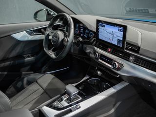 Audi A4 Avant 35 TDI Black Line S-Tronic