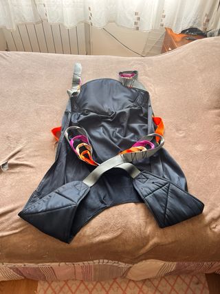 Grúa para personas con movilidad reducida + arnés