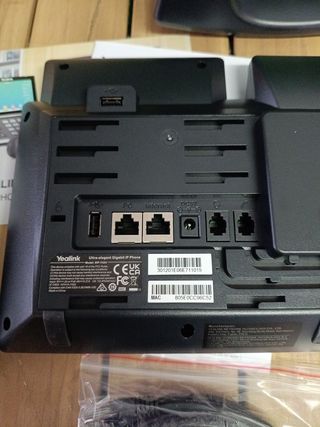 Yealink SIP-T42U Teléfono IP avanzado pantalla LCD