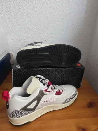 Jordan 3 Retro Blanco Rojo Talla 42