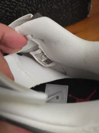 Jordan 3 Retro Blanco Rojo Talla 42