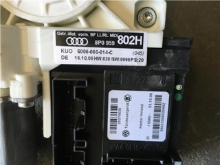 Elevalunas delantero derecho audi a3 8p