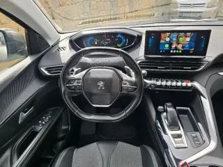 Peugeot 3008 Hibrido Enchufable 225 cv PHEV año 22