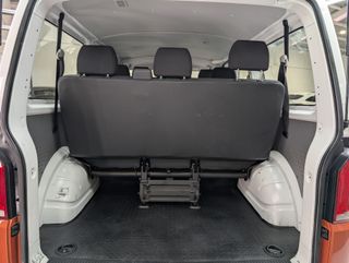 Volkswagen Transporter Volkswagen Transporter Kombi Largo TN 2.0 TDI 110kW BMT DSG 4M