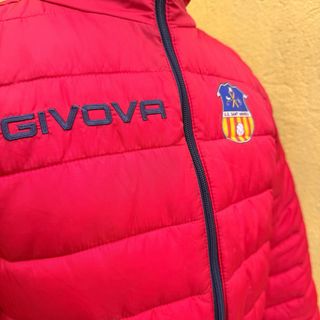 Chaqueta Acolchada Roja Givova UE Sant Andreu
