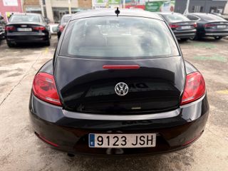 Volkswagen Beetle 2012