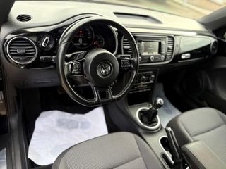 Volkswagen Beetle 2012