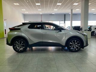 Toyota C-HR Advance 1.8 140H e-CVT HEV Gris plata