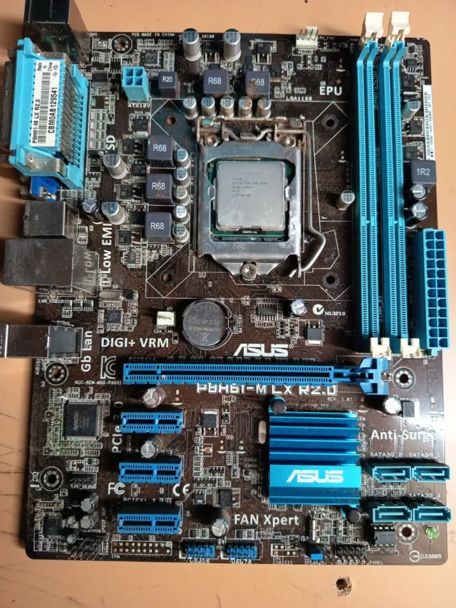 Placa Base Asus P8H61-MLx R2.0 LGA1155