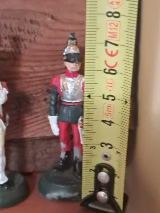 5 Soldados de Plomo Militares