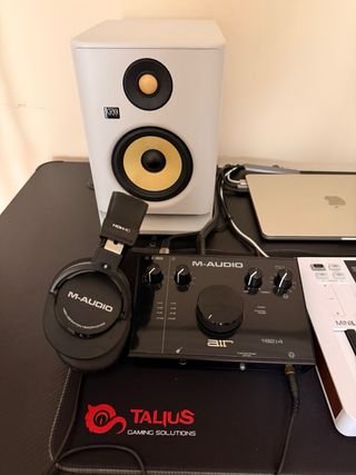 Estudio de grabación casero semiprofesional