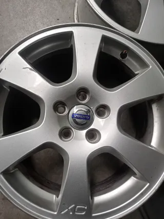 Llanta Volvo Aluminio
