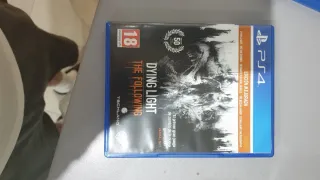 PS4 (PlayStation 4) Nera + 5 Giochi