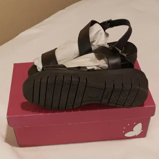 Sandalias Valeria Piel Negras Talla 37