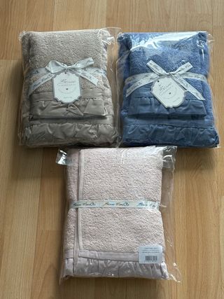 Coppia asciugamani con gala